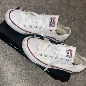 Converse- white chuck taylors